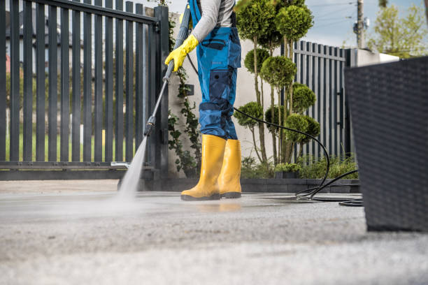 Why Choose Our Certified Pressure Washing Experts for Your Project Needs in Bolindale, OH?